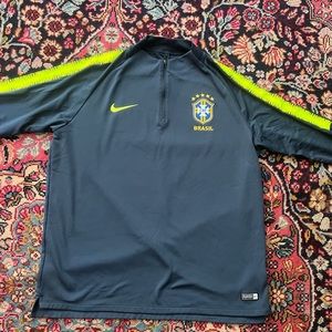 Brazil Raglan Quarter-Zip Long Sleeve Top good condition